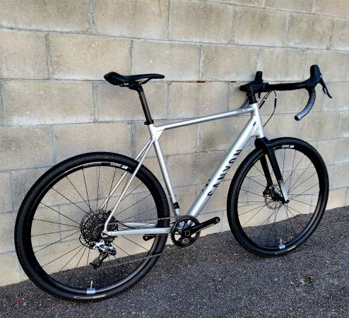 Canyon Grail (XL) Gravel Bike