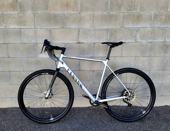 Canyon Grail (XL) Gravel Bike