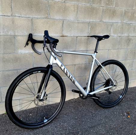 Canyon Grail (XL) Gravel Bike