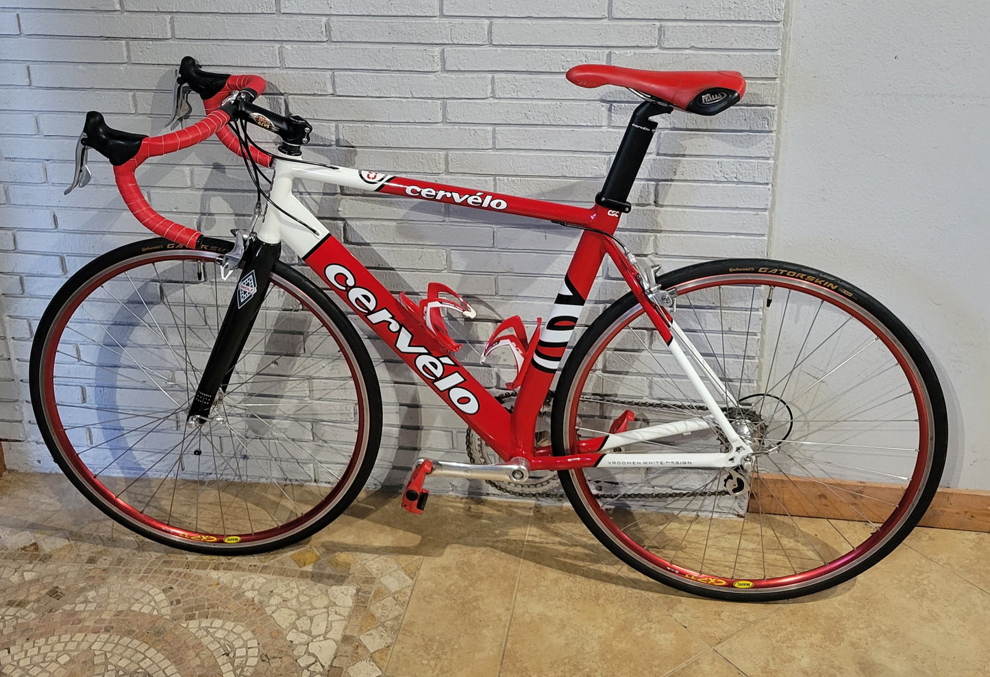 Cervelo Soloist Road Bike Campagnolo (Large)