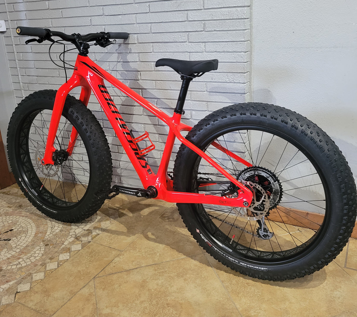 2017 Specialized Fatboy Carbon (Small) Upgraded