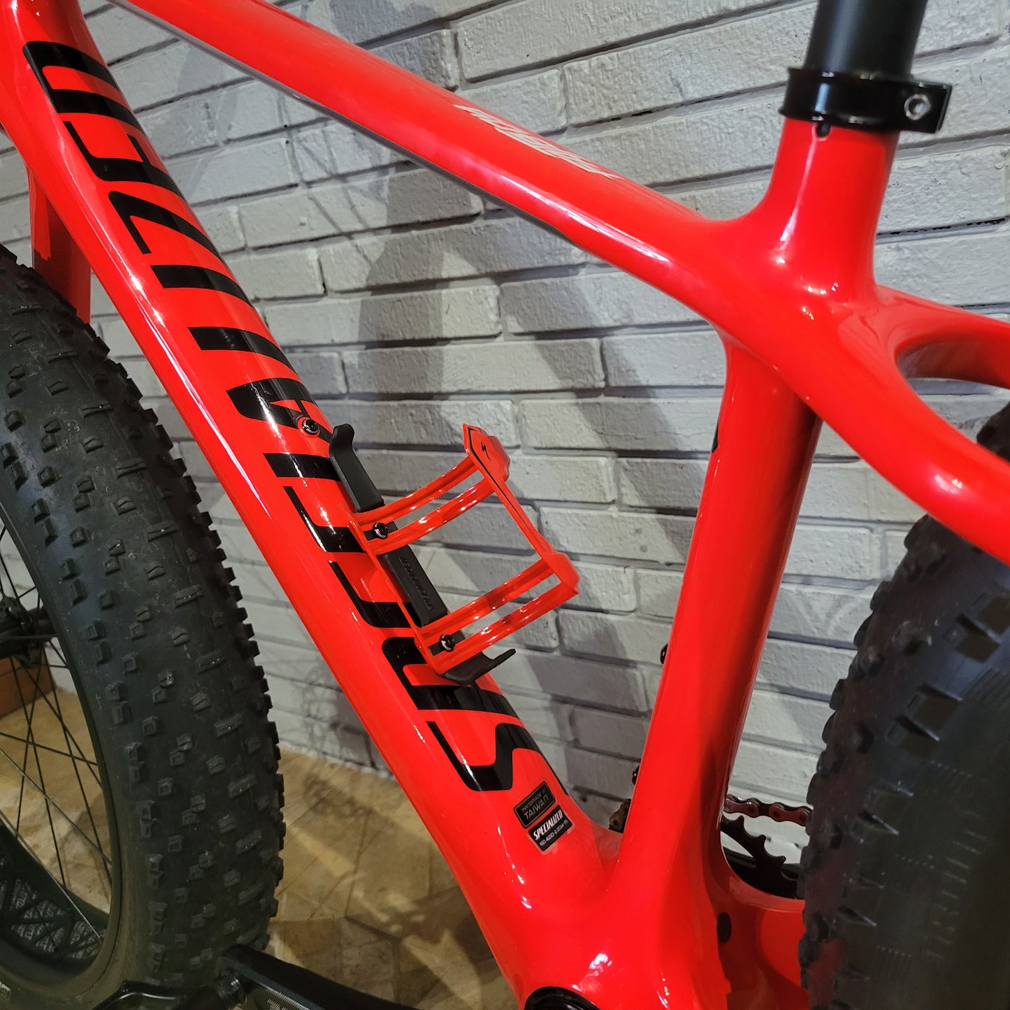 2017 Specialized Fatboy Carbon (Small) Upgraded