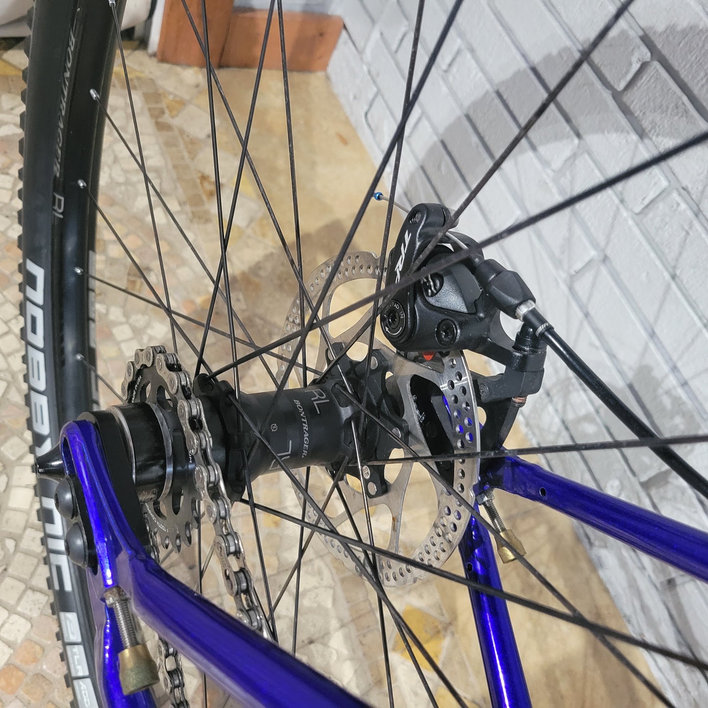 Milwaukee Grit 29 steel (Large)