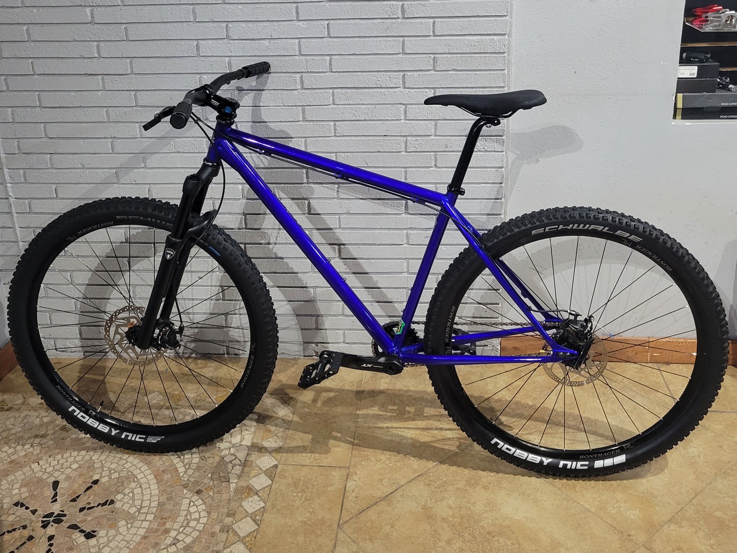 Milwaukee Grit 29 steel (Large)