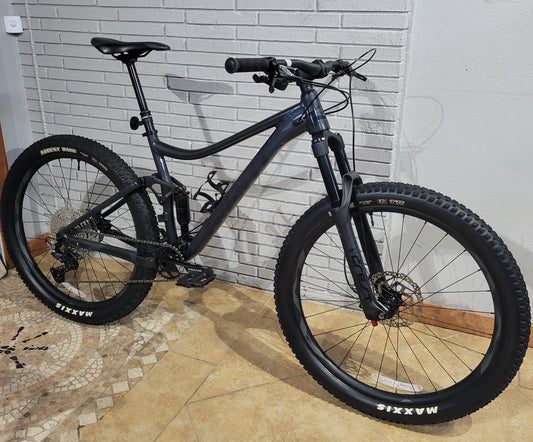 2023 Giant Stance 27.5 (Medium)