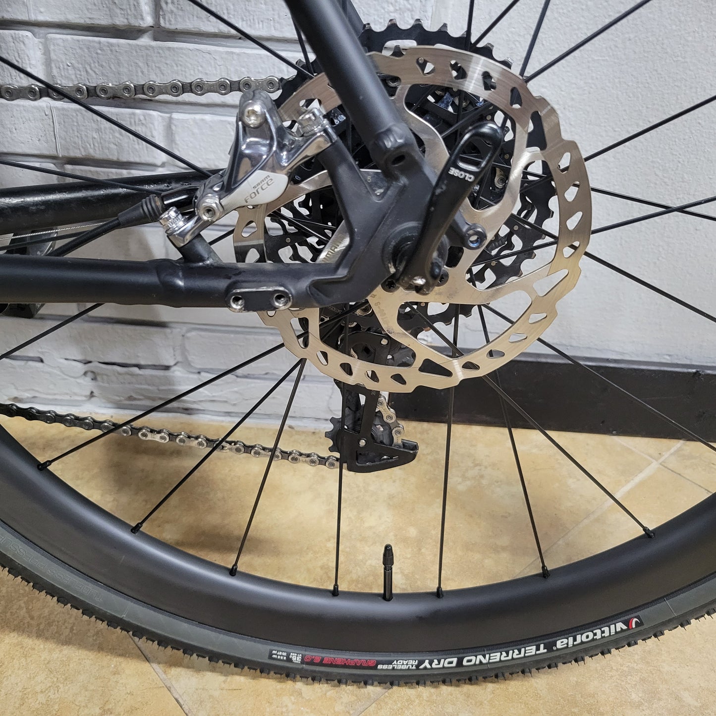 Trek Crossrip Force 1x 56cm Carbon Wheels
