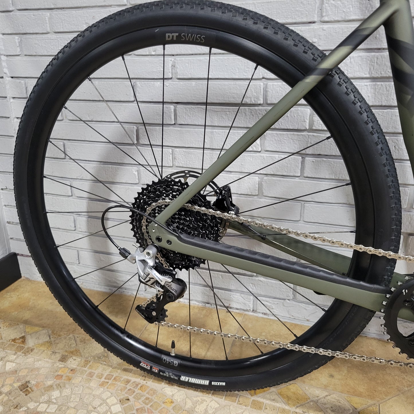 2023 Specialized Diverge Carbon Rival (58cm)
