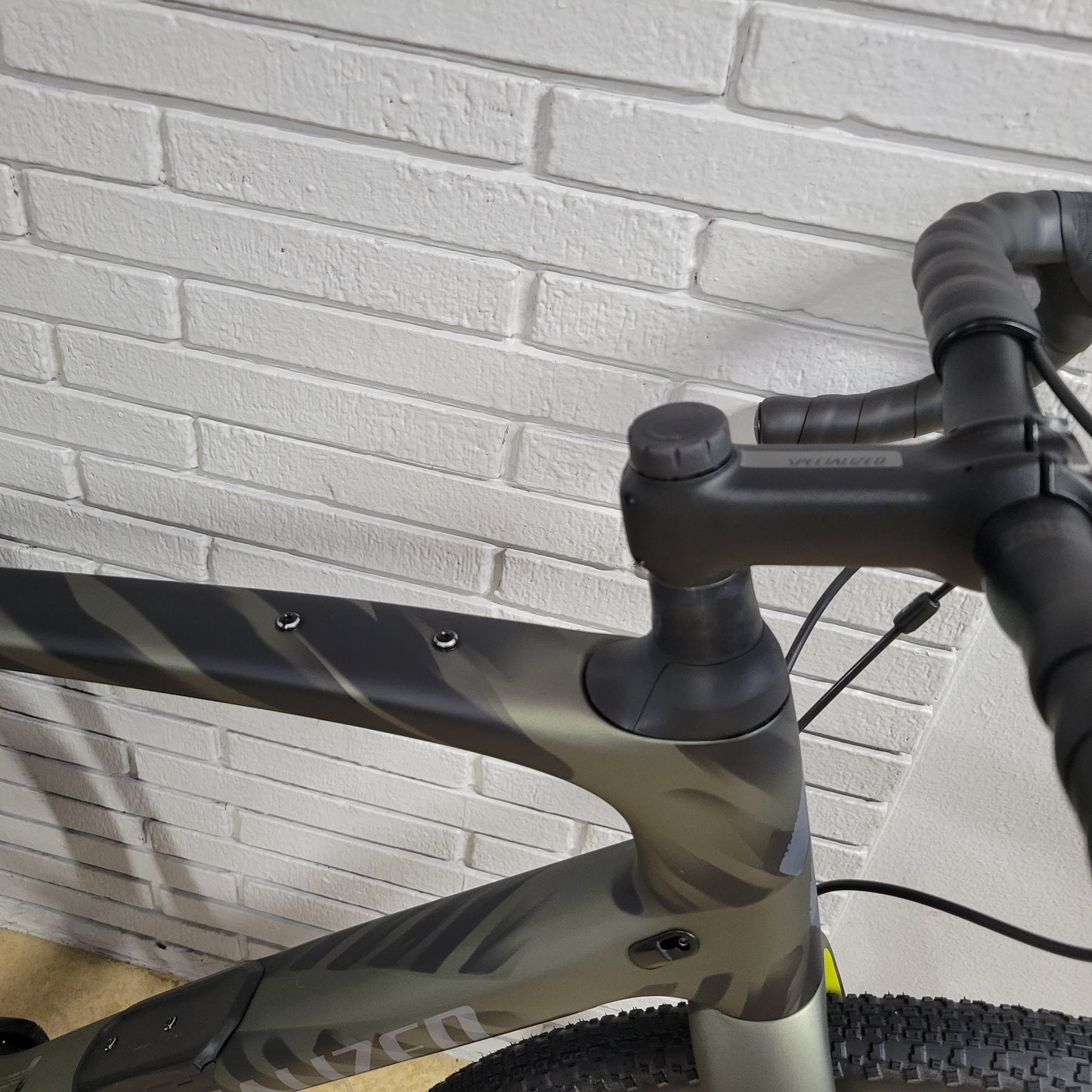2023 Specialized Diverge Carbon Rival (58cm)