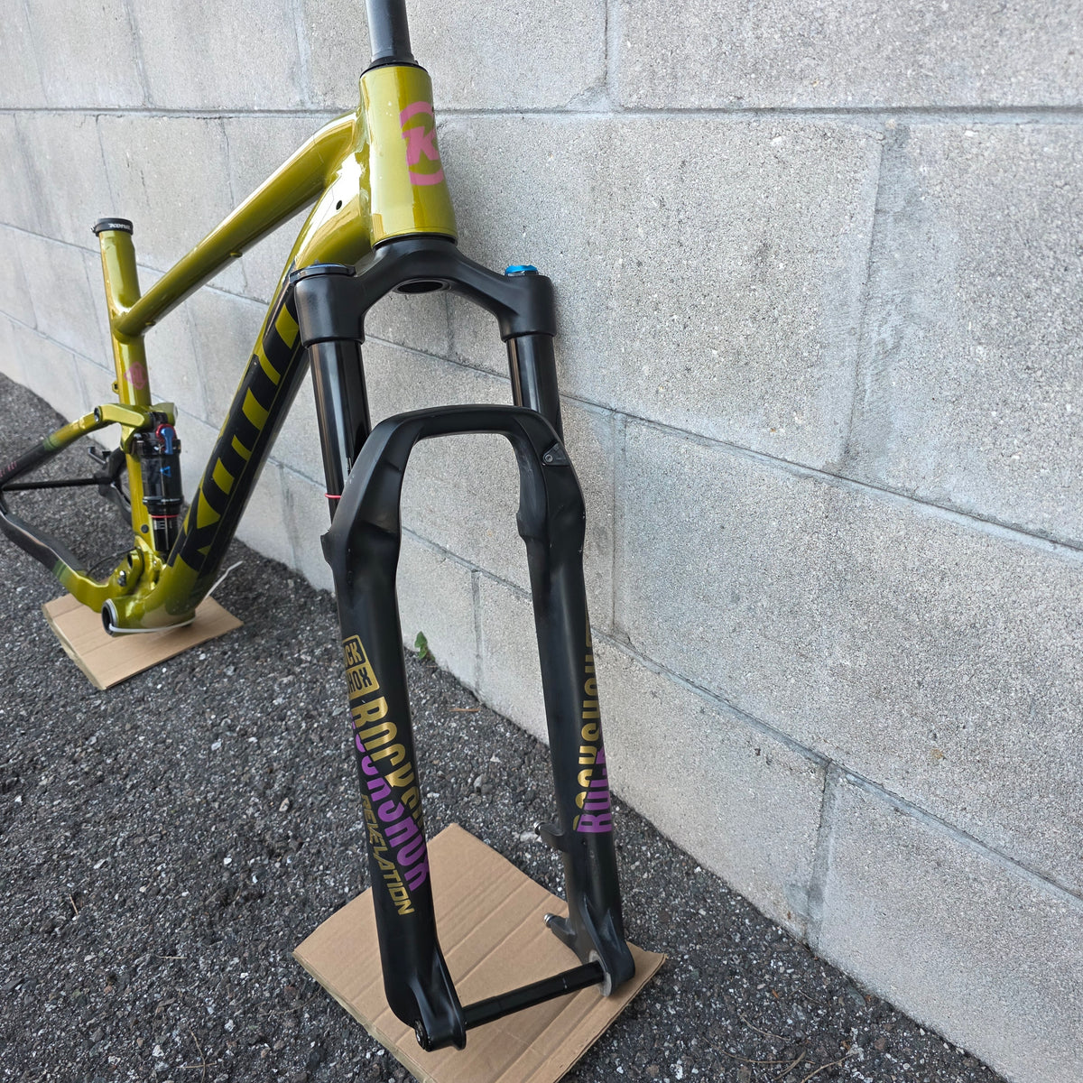 2022 Kona Hei Hei AL Frameset w/ RockShox Fork (Size Large)