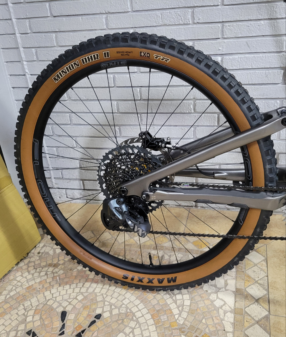 2023 Specialized S-Works Stumpjumper EVO 29 AXS (S5 XL)