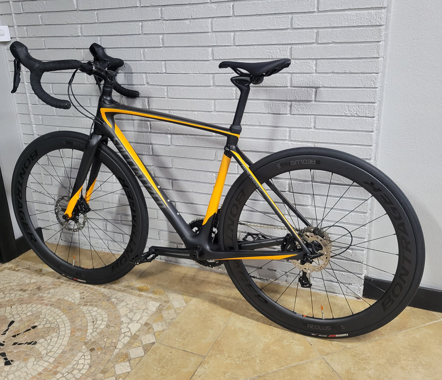 2017 Specialized Roubaix Comp Carbon 54cm Upgraded