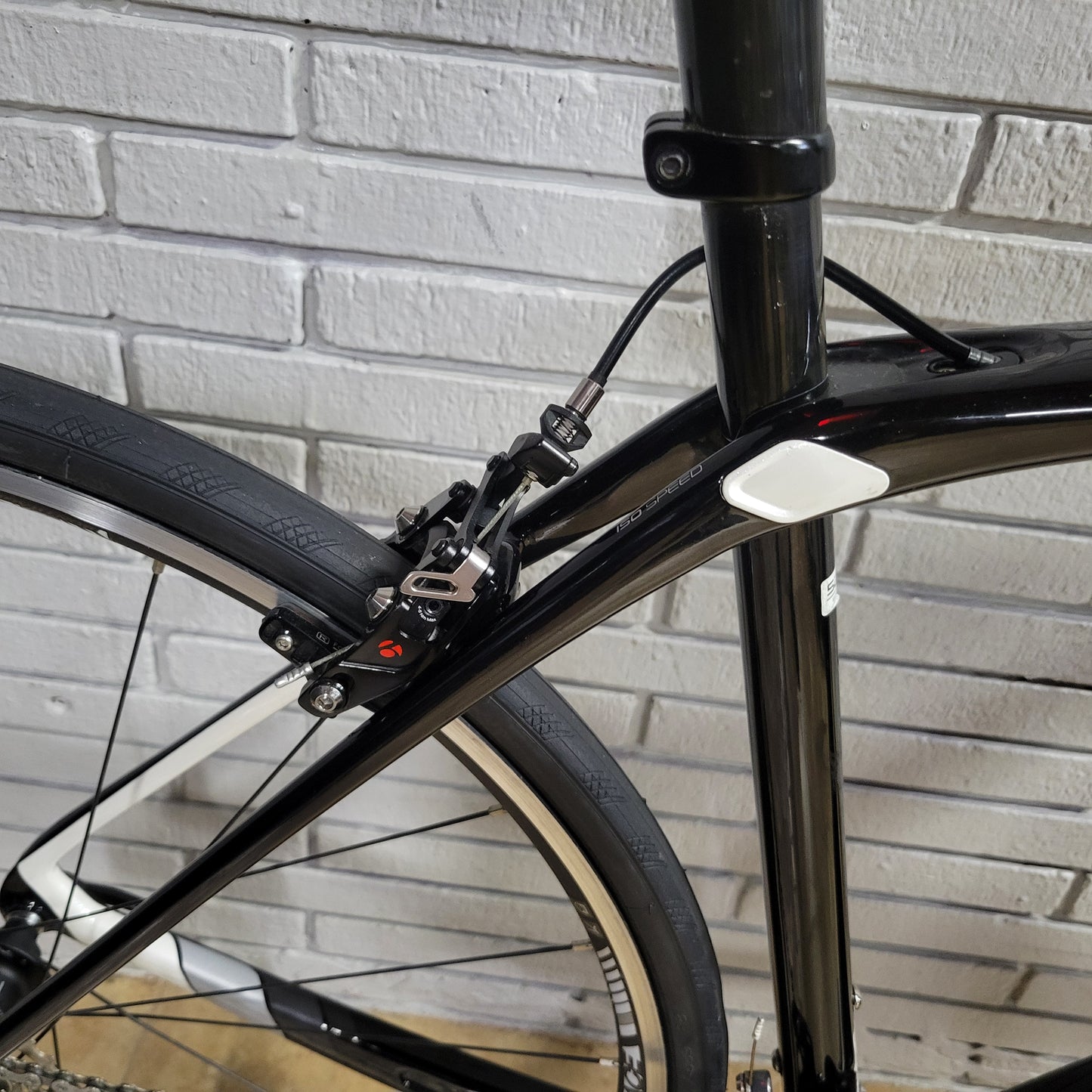 2017 Trek Domane SL Ultegra 52cm Road Bike