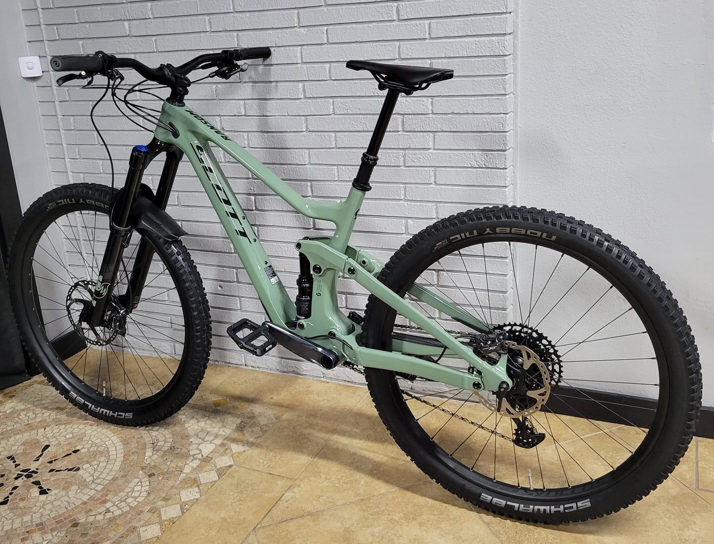 2021 Scott Ransom 910 Carbon (Medium)