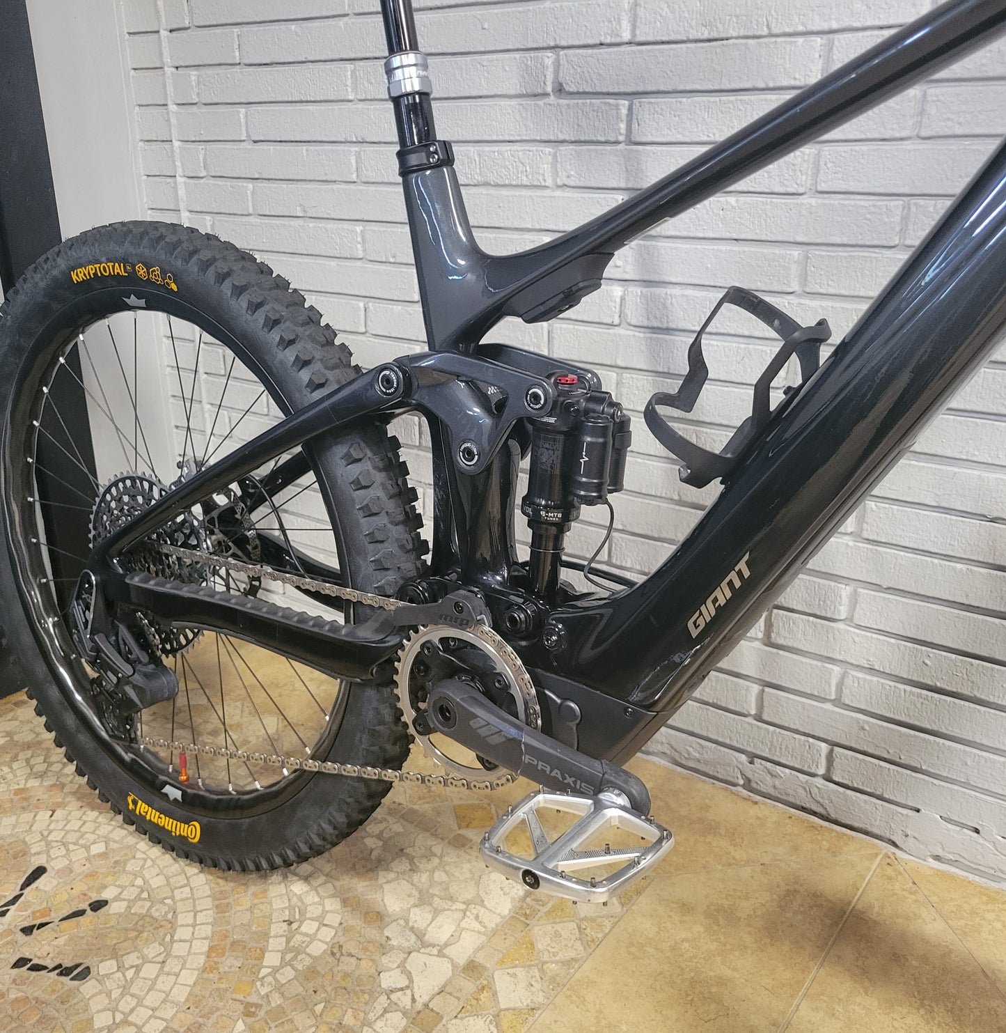 2024 Giant Trance Advanced E+ Elite E-Bike (Large)