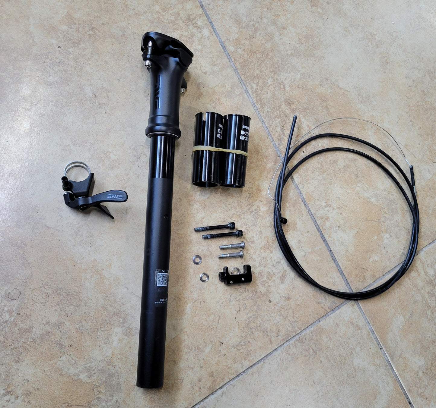 ENVE G Seriers Dropper Post
40mm travel 27.2