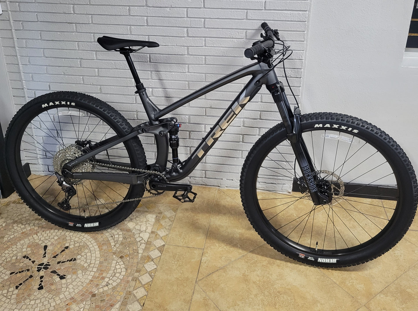 2022 Trek Fuel EX 5 Gen 5 (Large)
