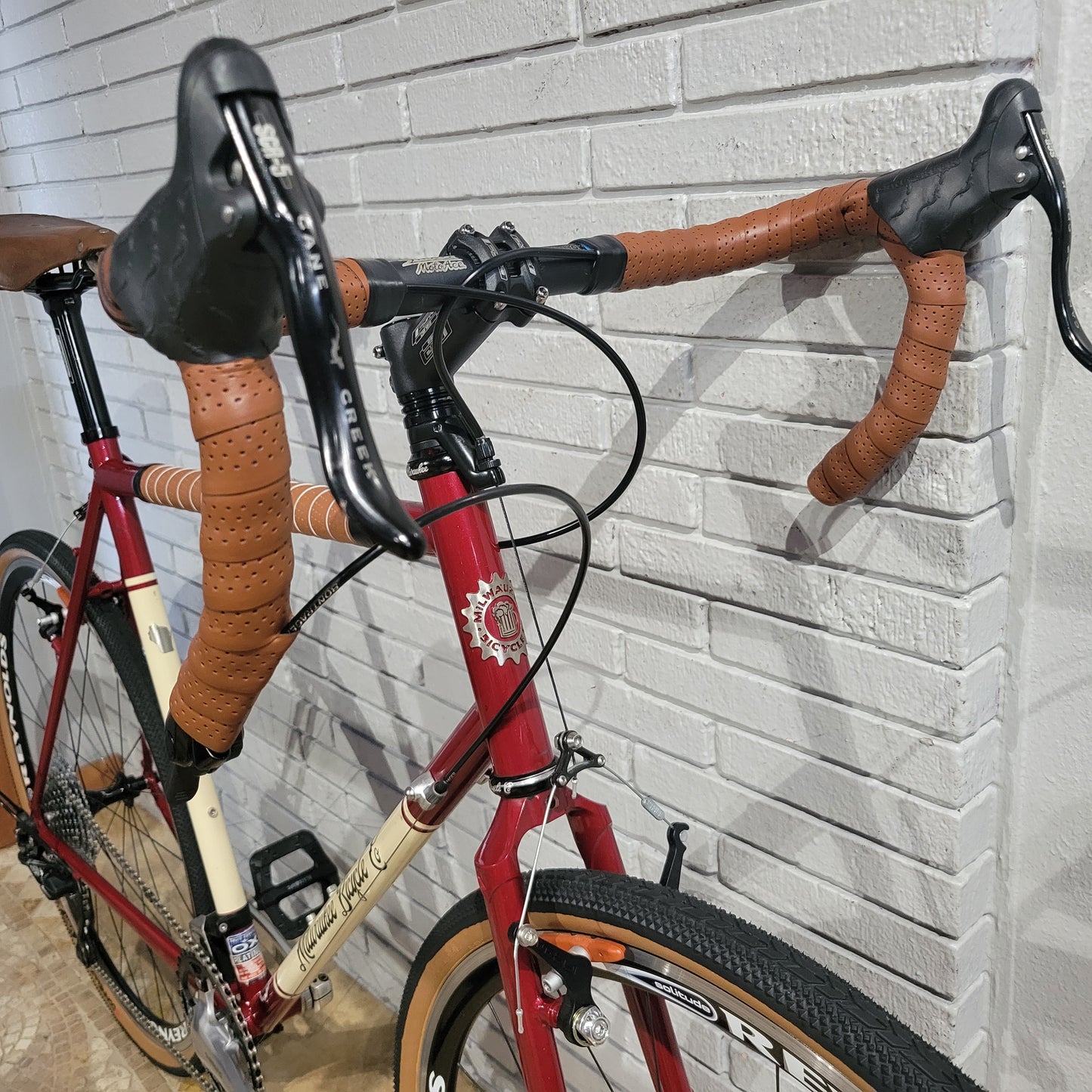 Milwaukee Steel Gravel Bike (57/58cm)