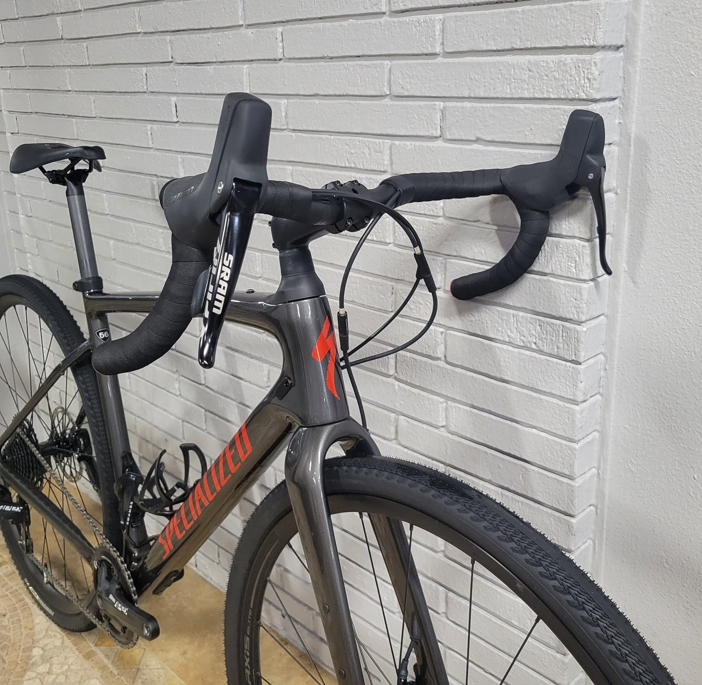 2021 Specialized Diverge Carbon (56cm)