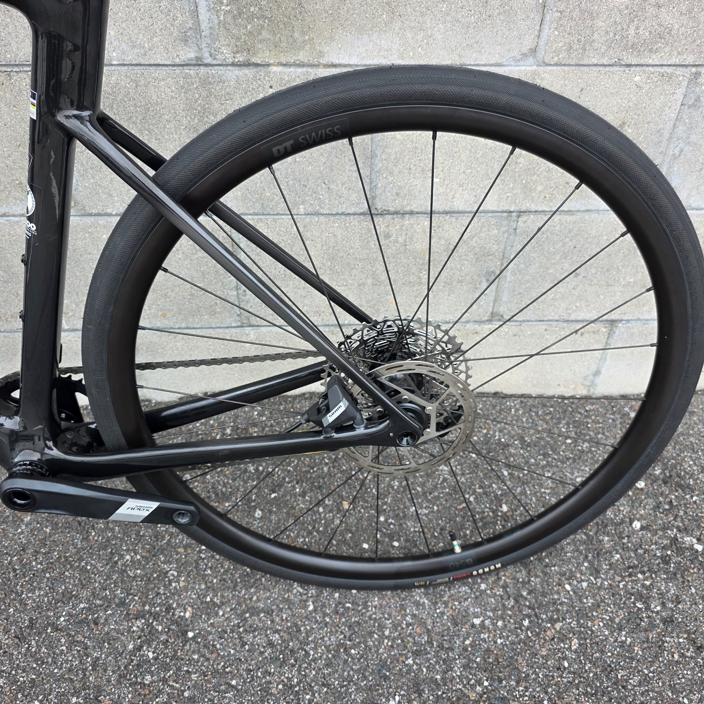 2025 Specialized Roubaix SL8 Sport AXS 58cm