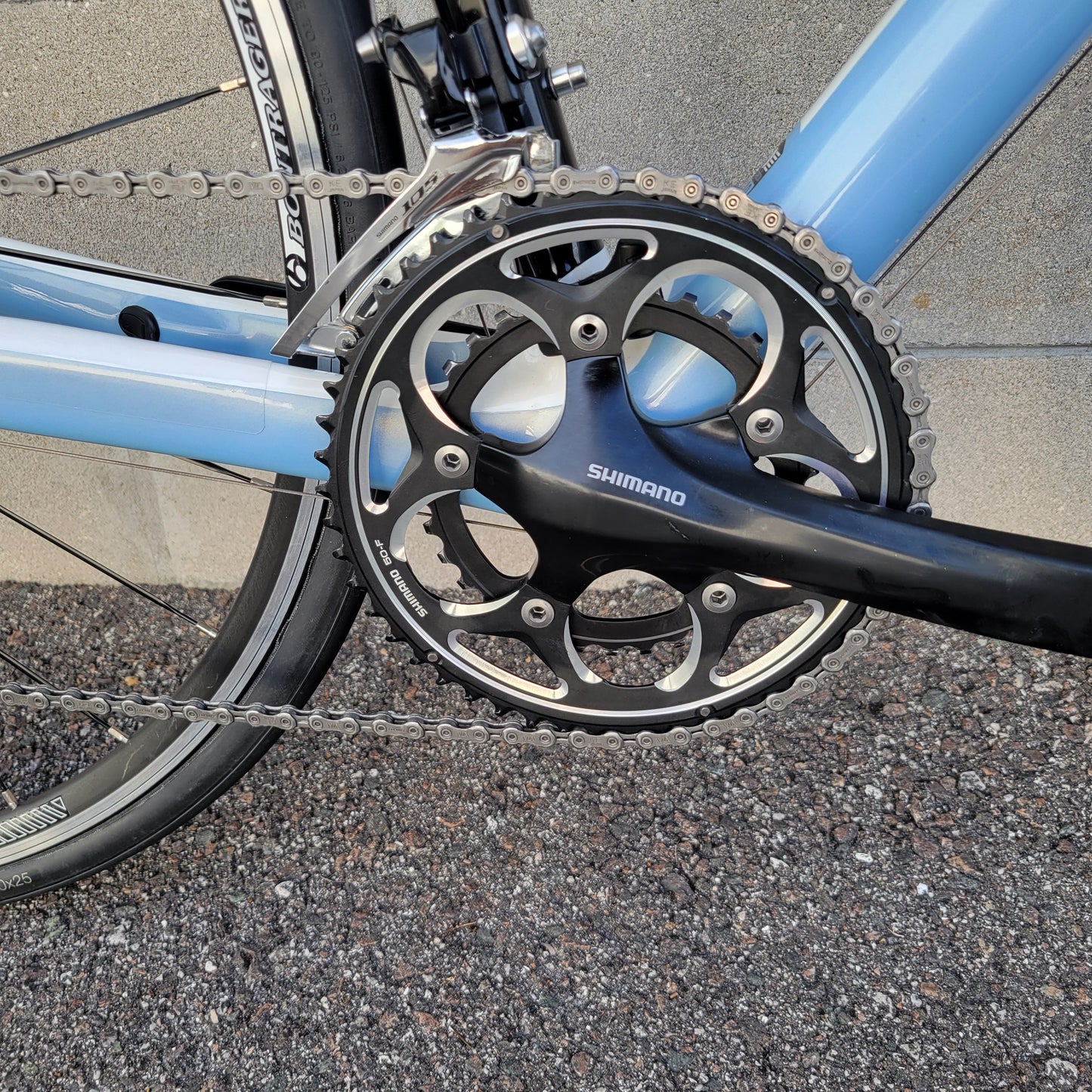 Trek Domane 4.3 WSD Carbon (52cm) + Helmet