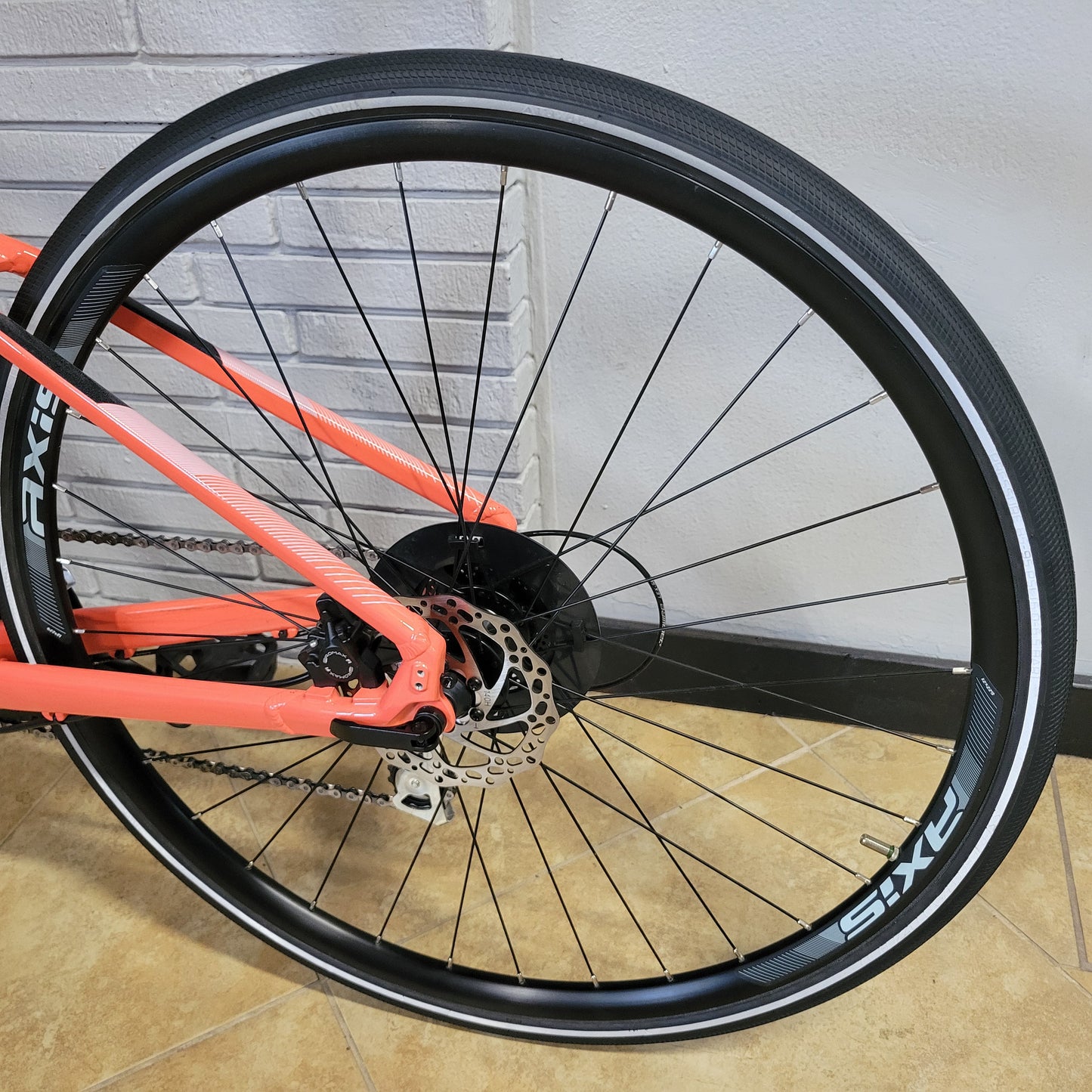 Specialized Sirrus 2.0 Fitness Hybrid Bike (Size Small)