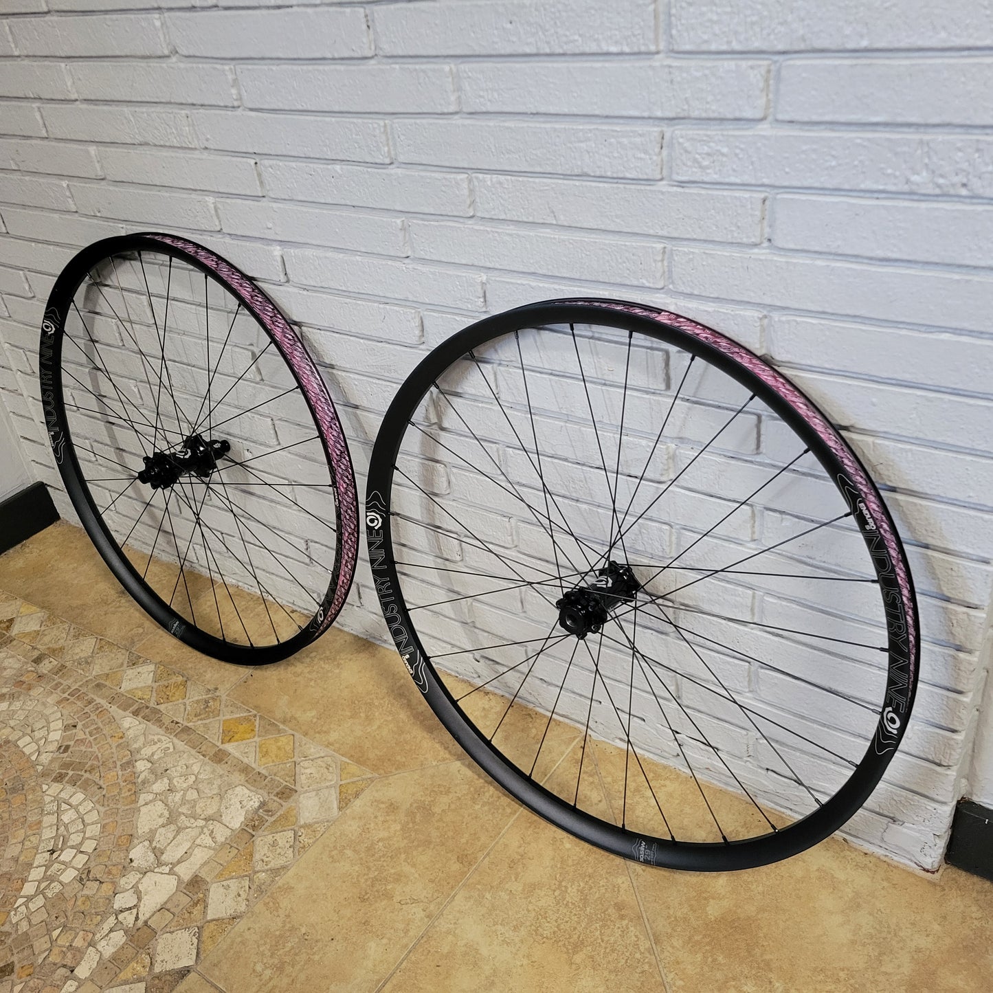 Industry Nine Enduro S HYDRA Wheelset 29 Boost XD