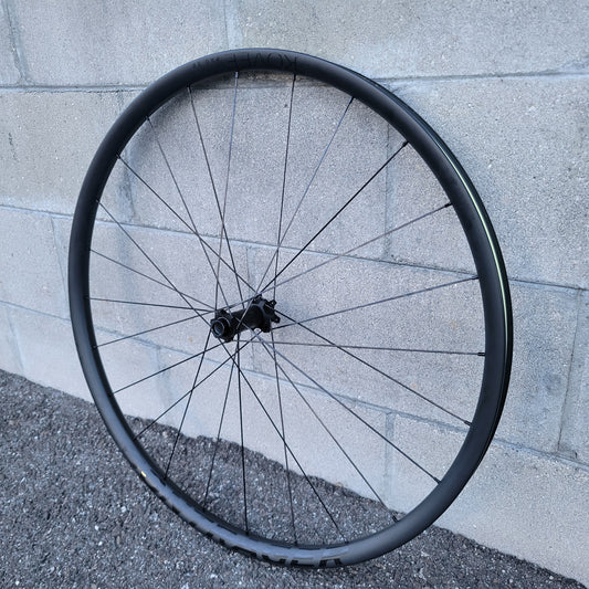 Shimano RS-81 Carbon rear wheel road bike rim brake