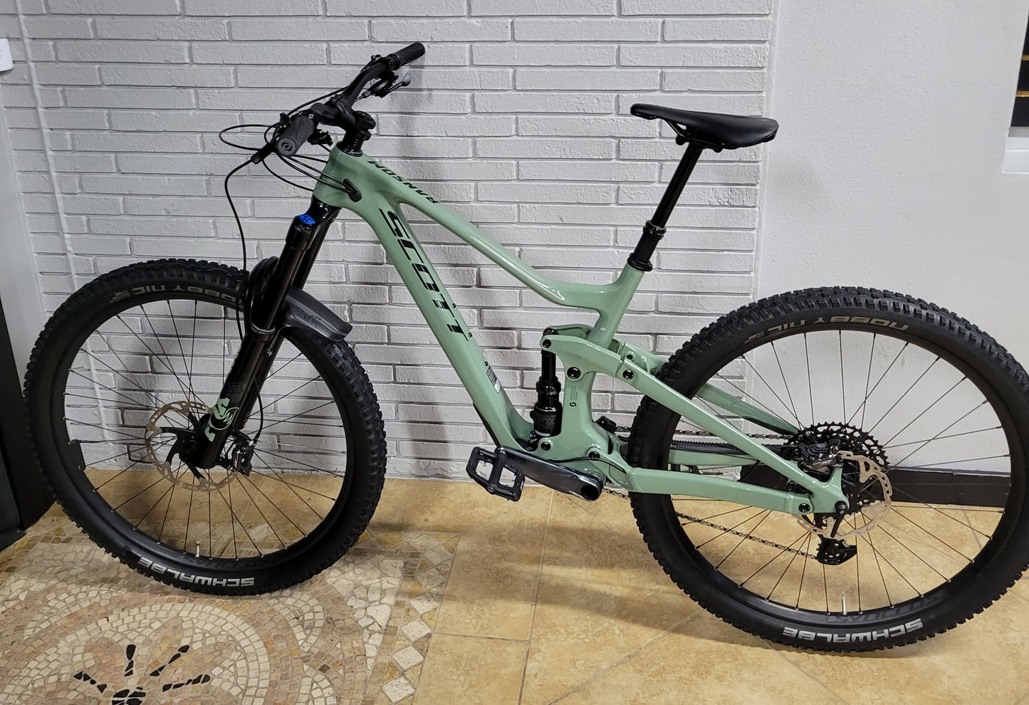 2021 Scott Ransom 910 Carbon (Medium)