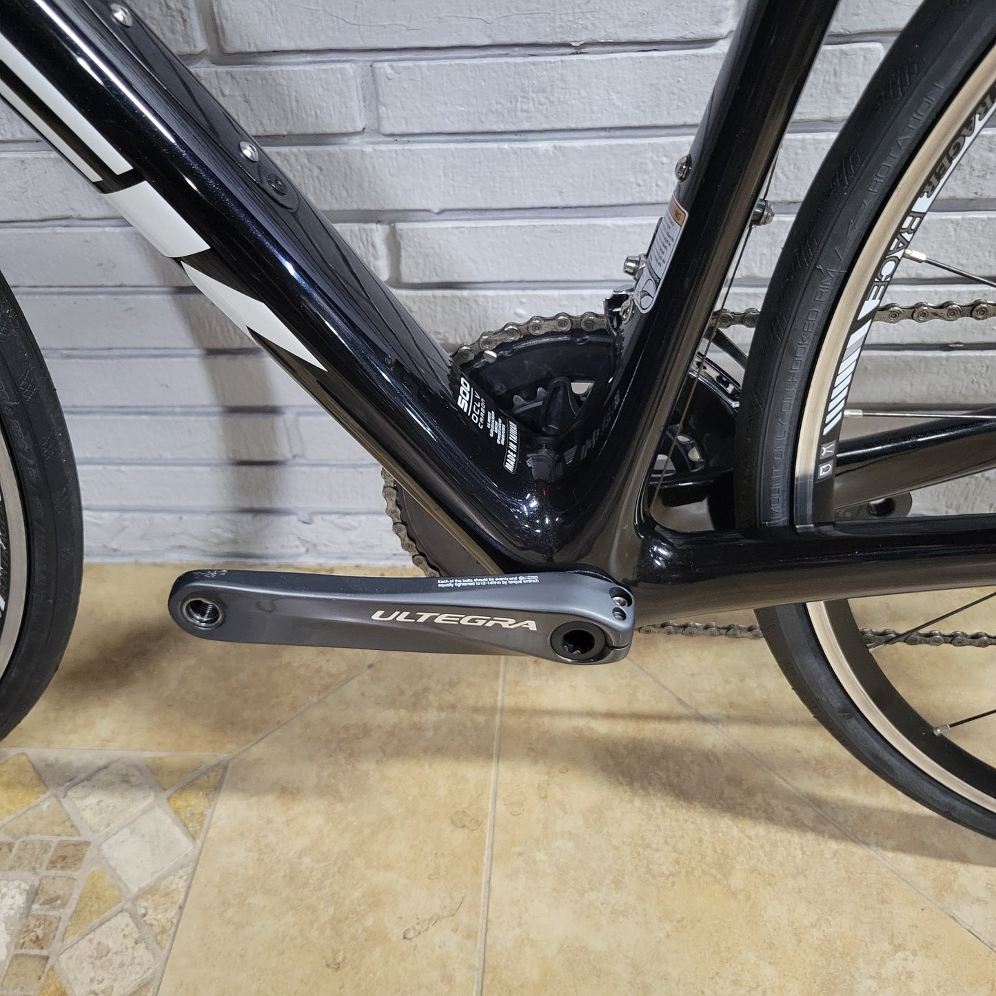 2017 Trek Domane SL Ultegra 52cm Road Bike