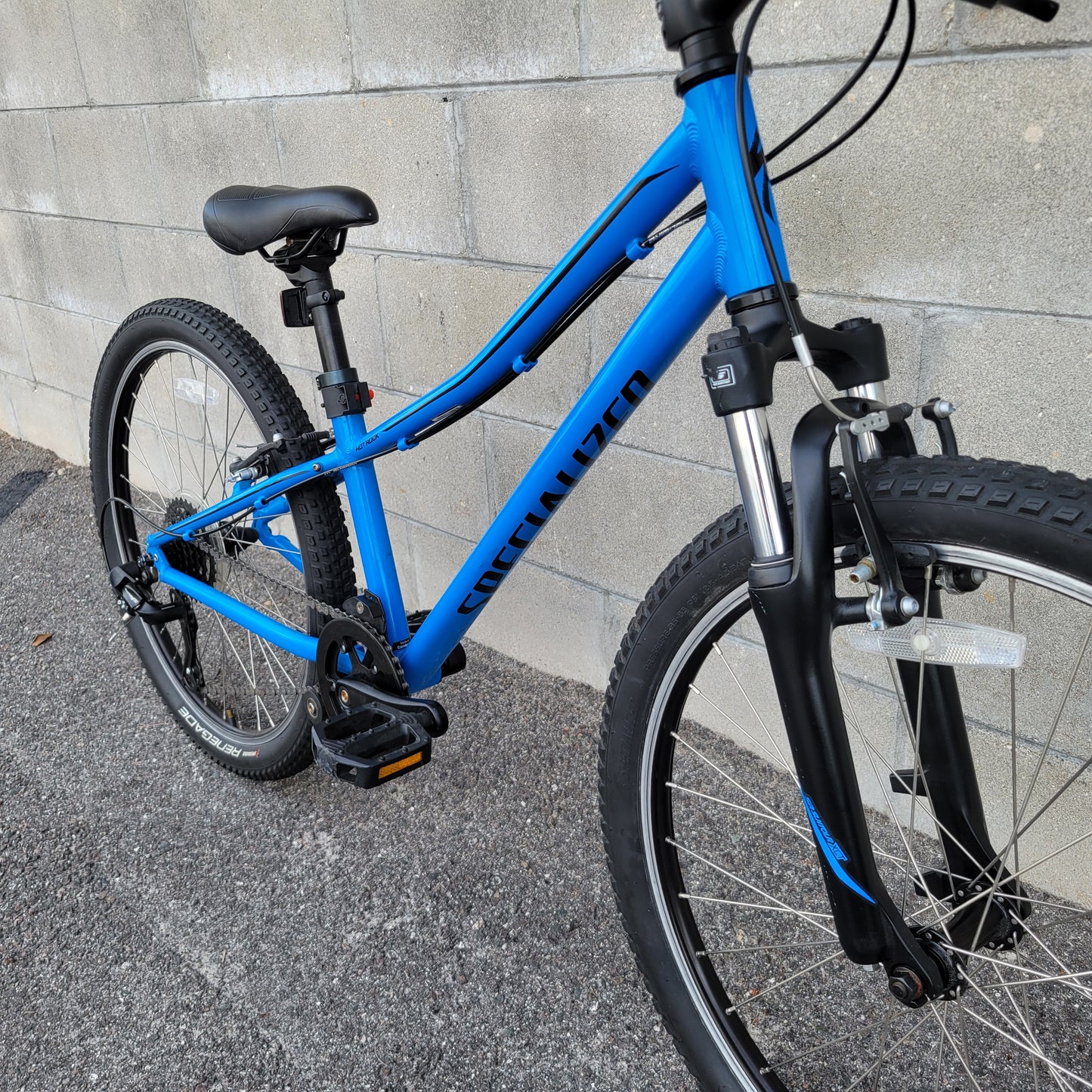 Specialized Hotrock 24" Kids Mountain Bike Blue