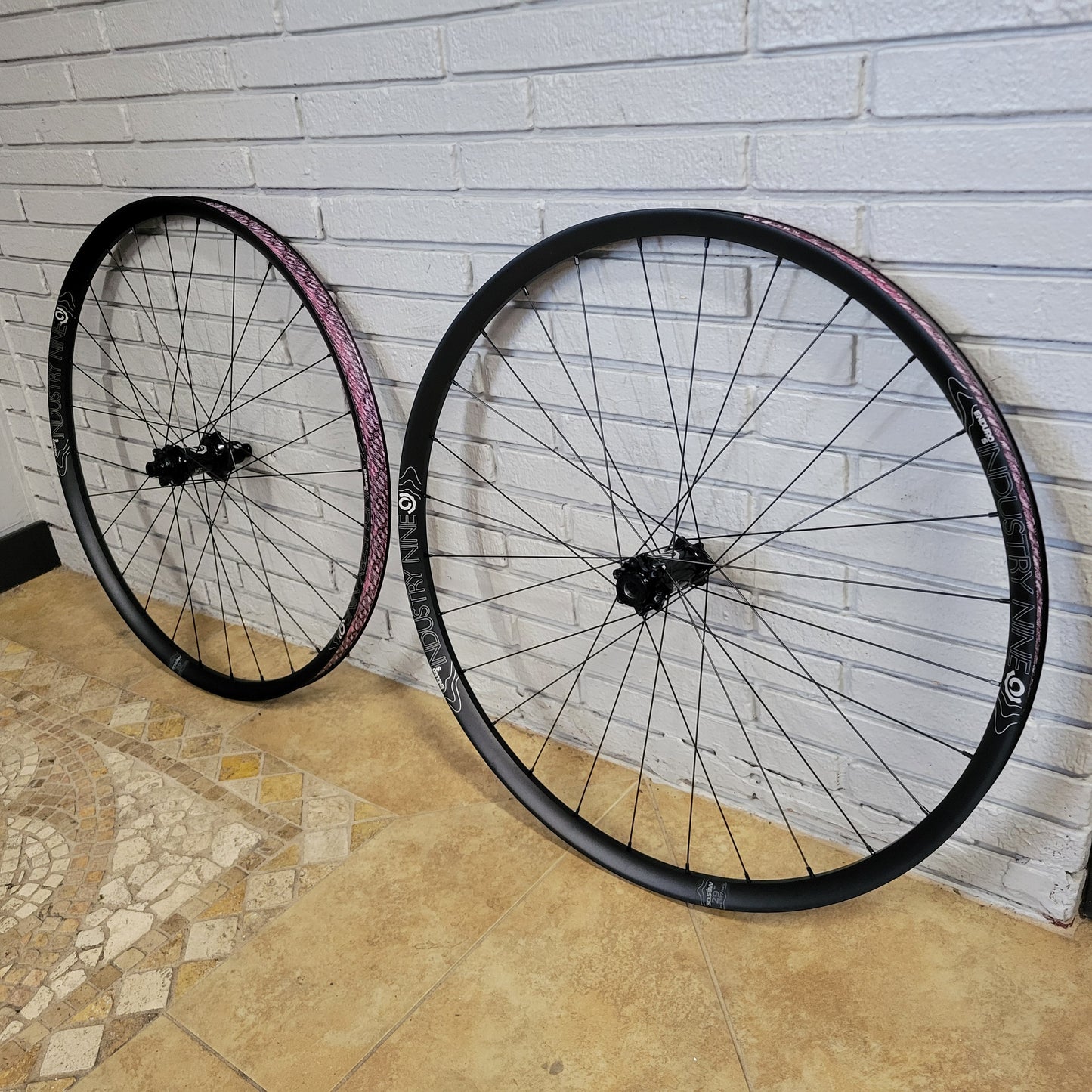 Industry Nine Enduro S HYDRA Wheelset 29 Boost XD