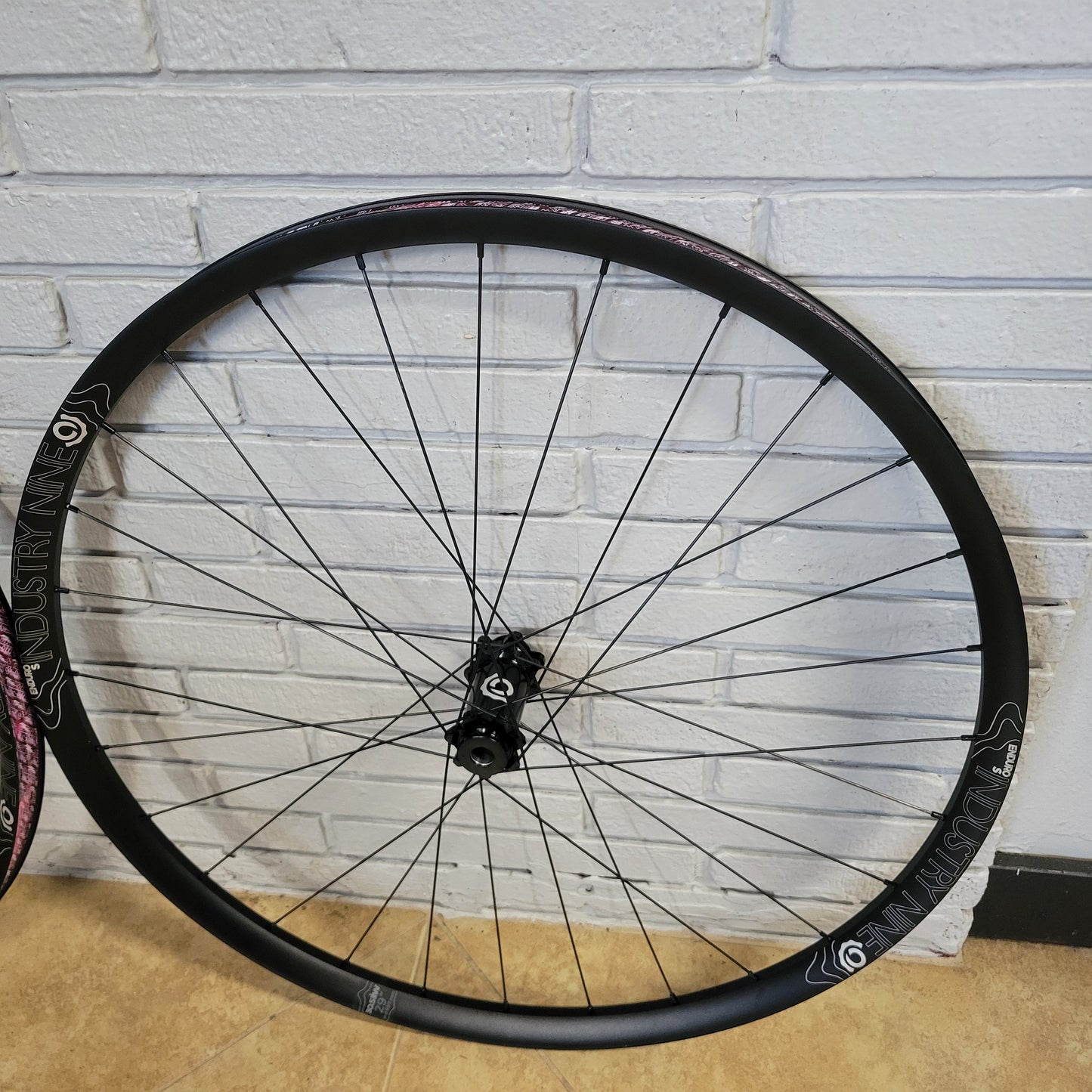 Industry Nine Enduro S HYDRA Wheelset 29 Boost XD