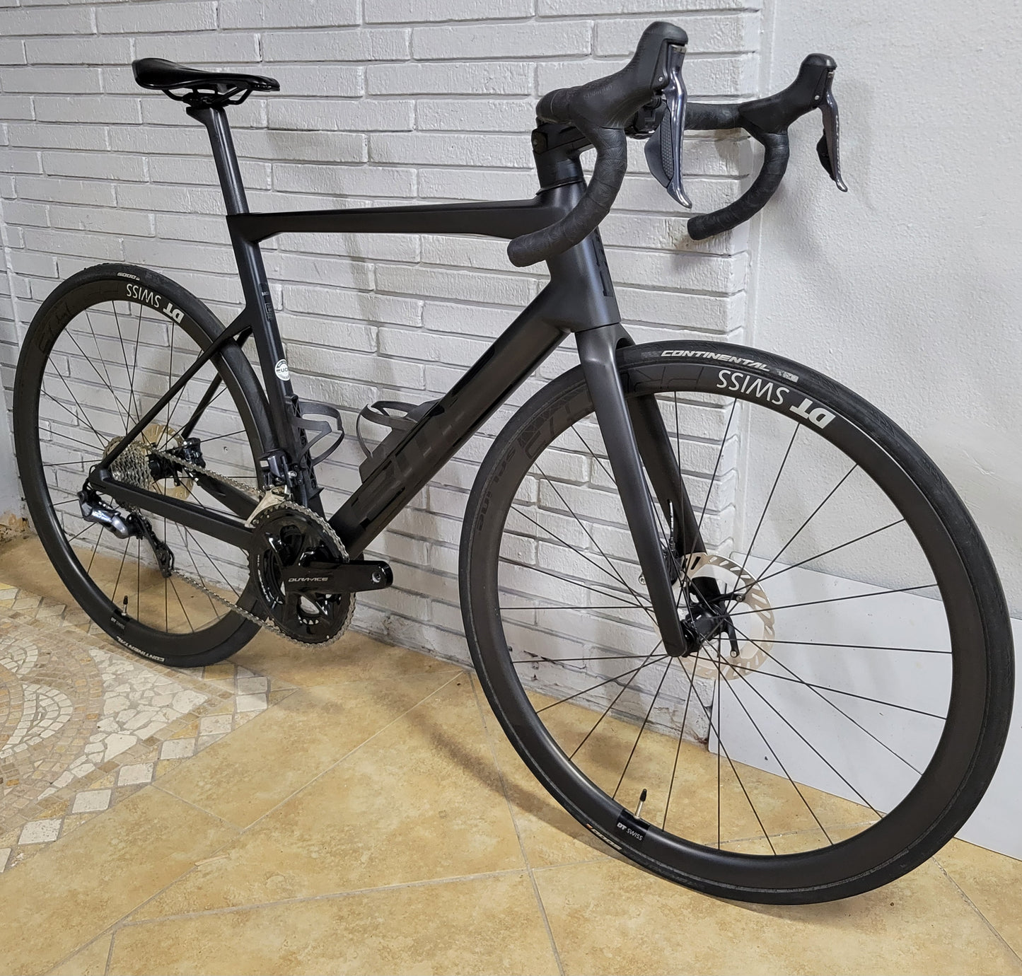 2023 BMC TeamMachine SLR01 MOD (56cm) Ultegra Di2, DT Swiss PRC1475