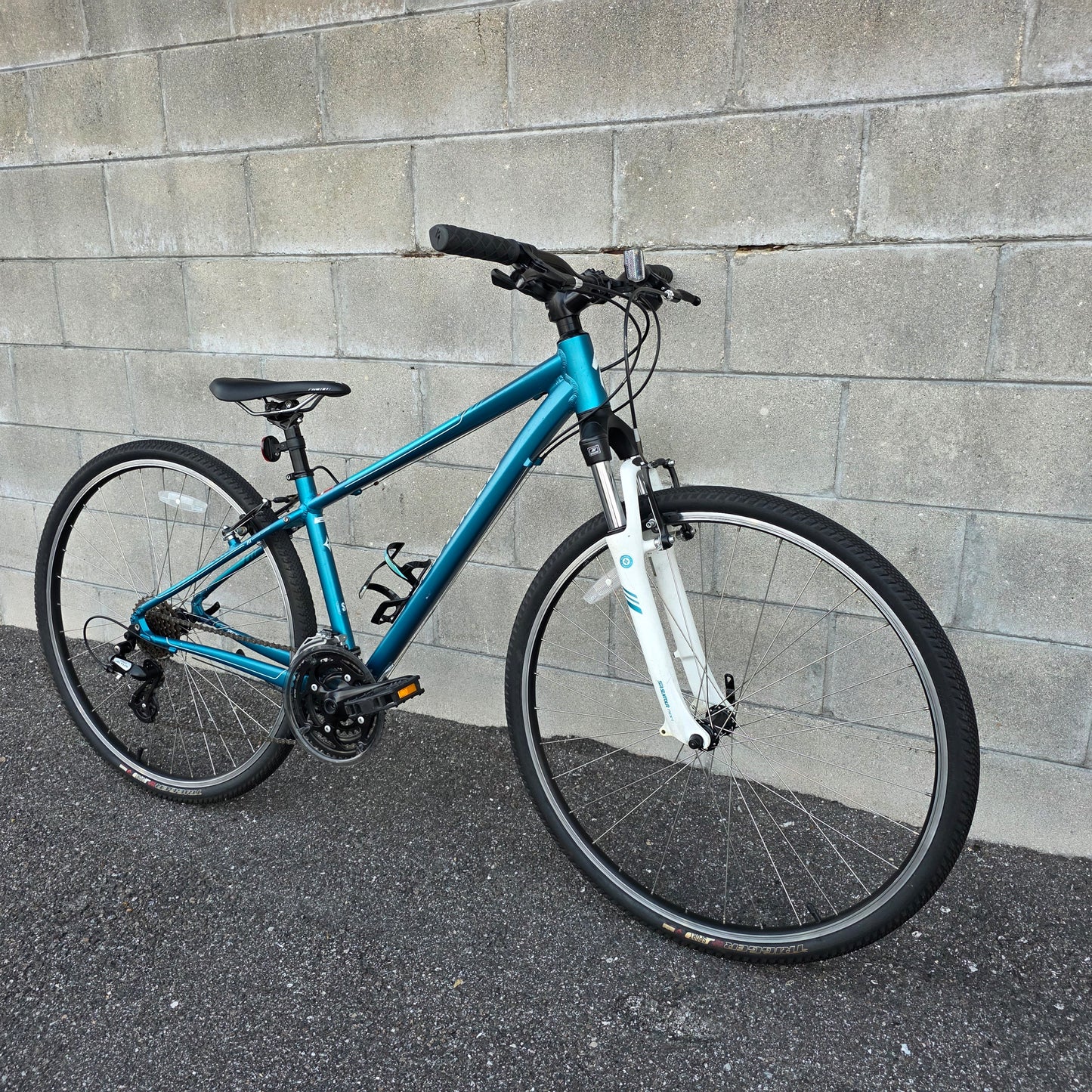 Specialized Ariel Women's Fitness Hybrid Bike (Size Small)