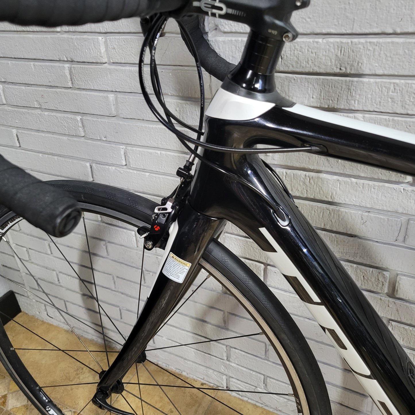 2017 Trek Domane SL Ultegra 52cm Road Bike
