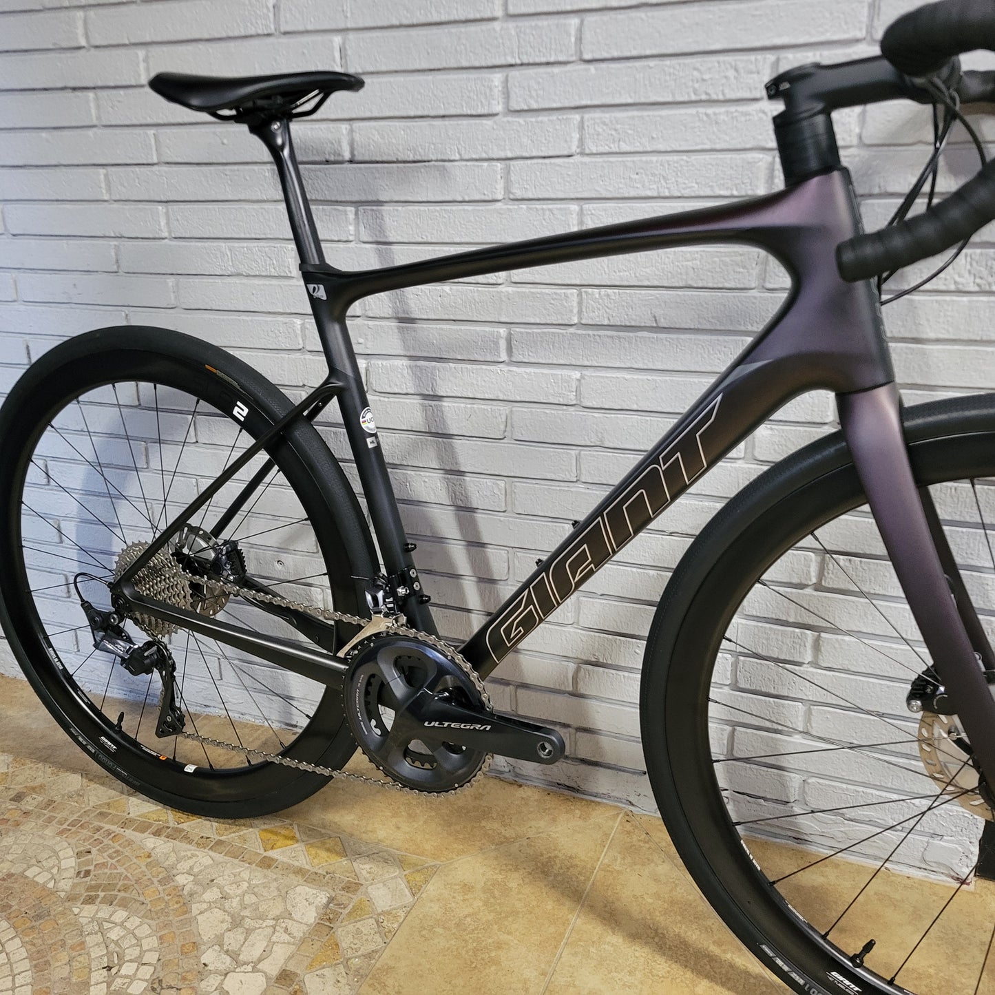 2021 Giant Defy Advanced Pro 2 Carbon