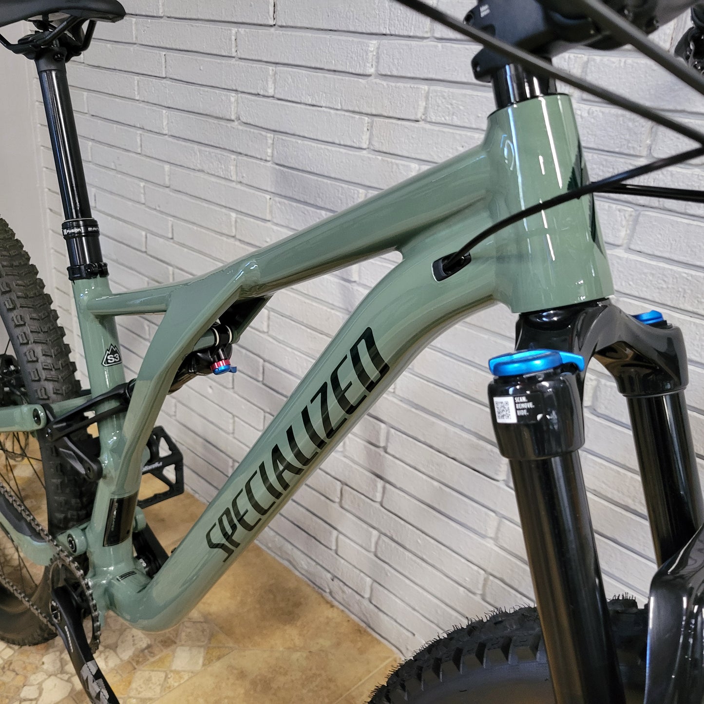 2023 Specialized Stumpjumper Comp Alloy 29 (s3 Medium)