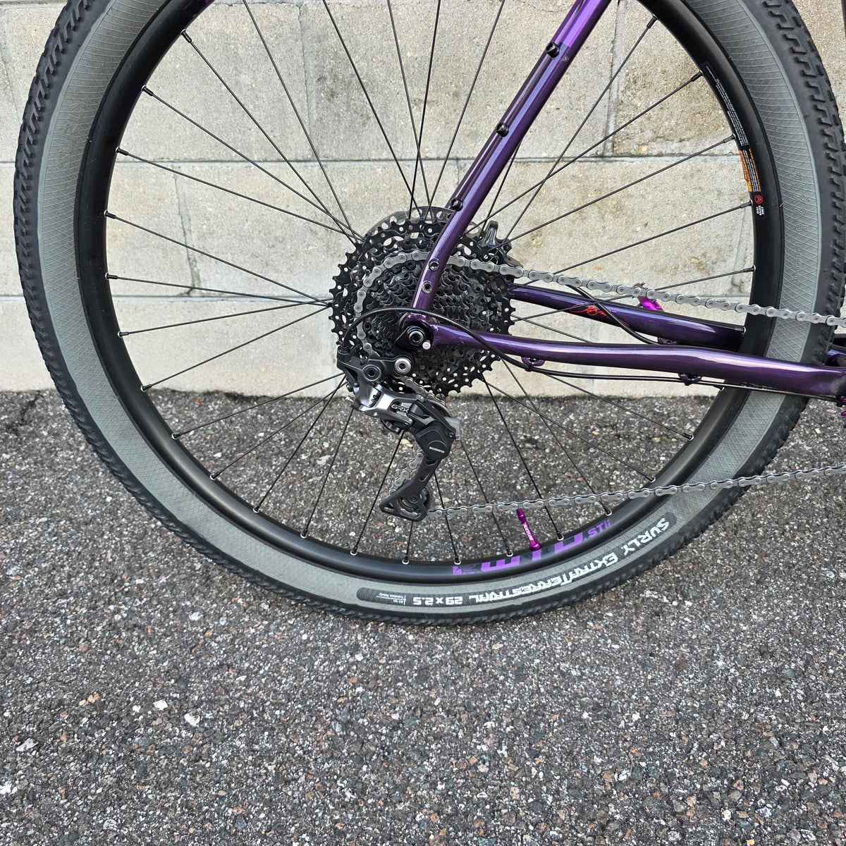 Breezer Radar X Pro Custom - (XXL 60CM)
