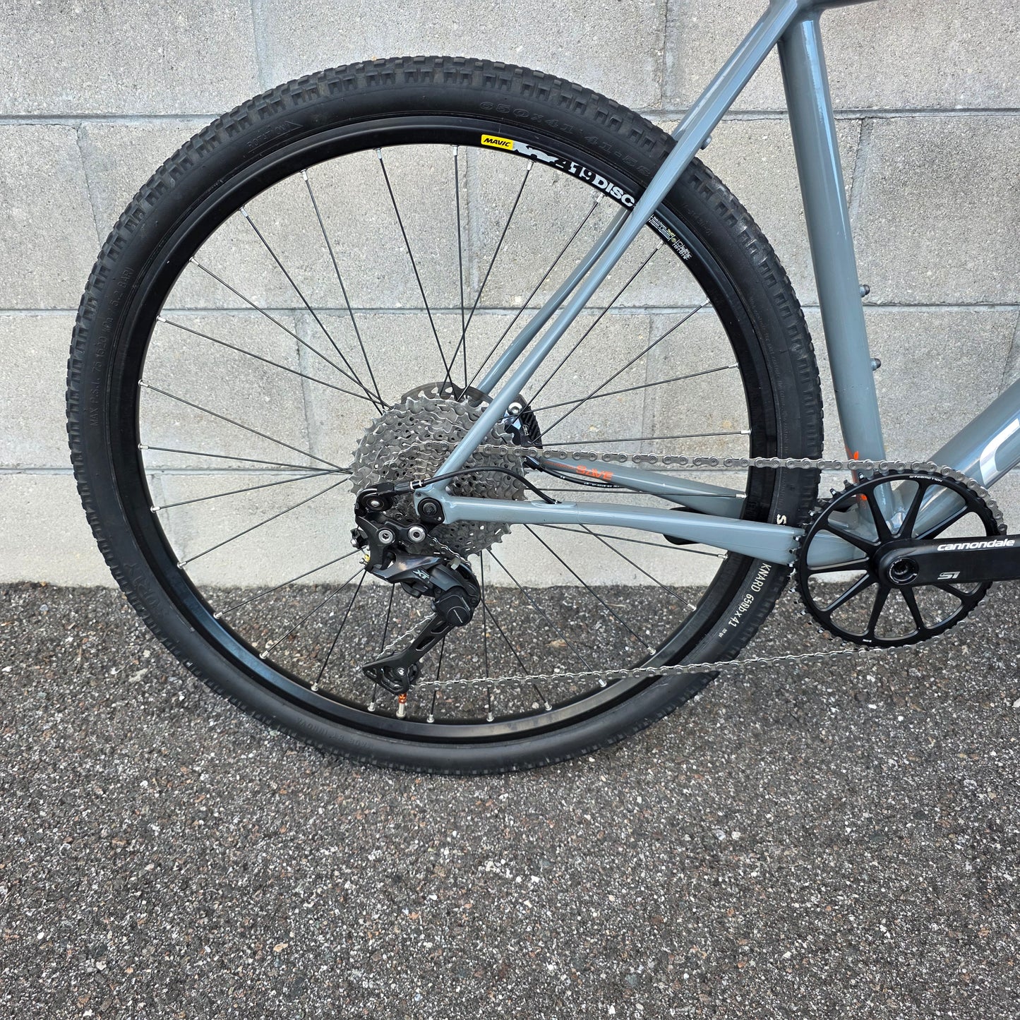 Cannondale Slate Gravel Bike (Large) Lefty Oliver Carbon 1x11