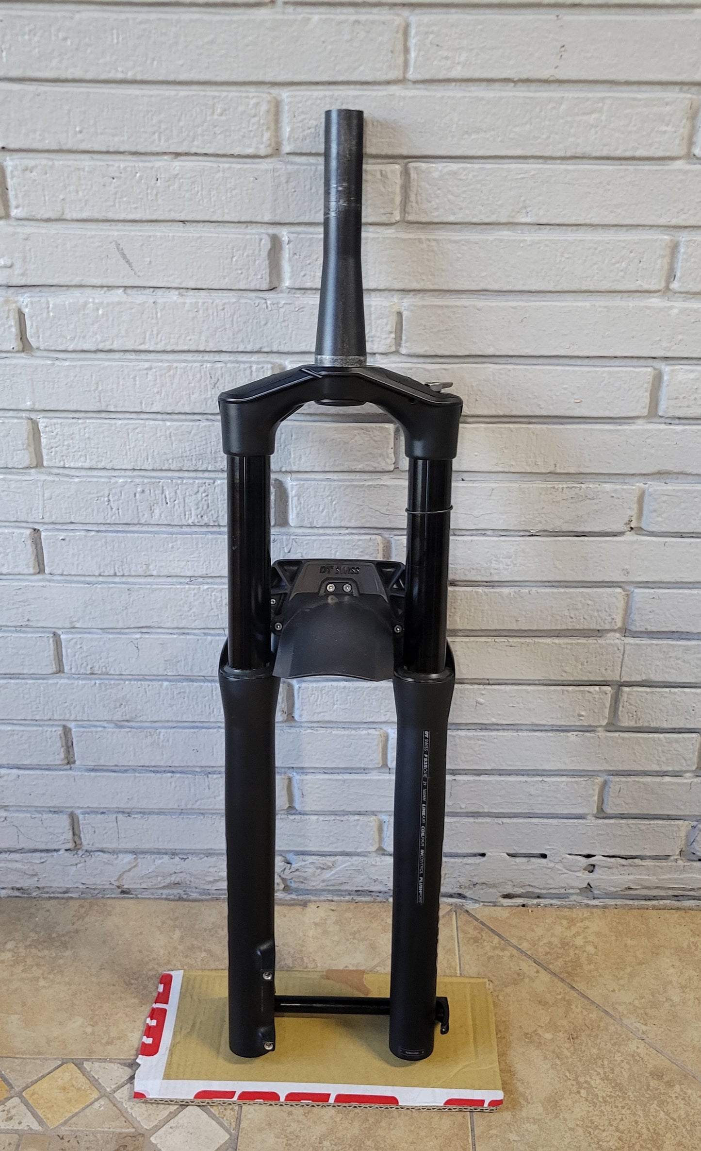 DT Swiss F 535 ONE Fork 29 160mm Boost