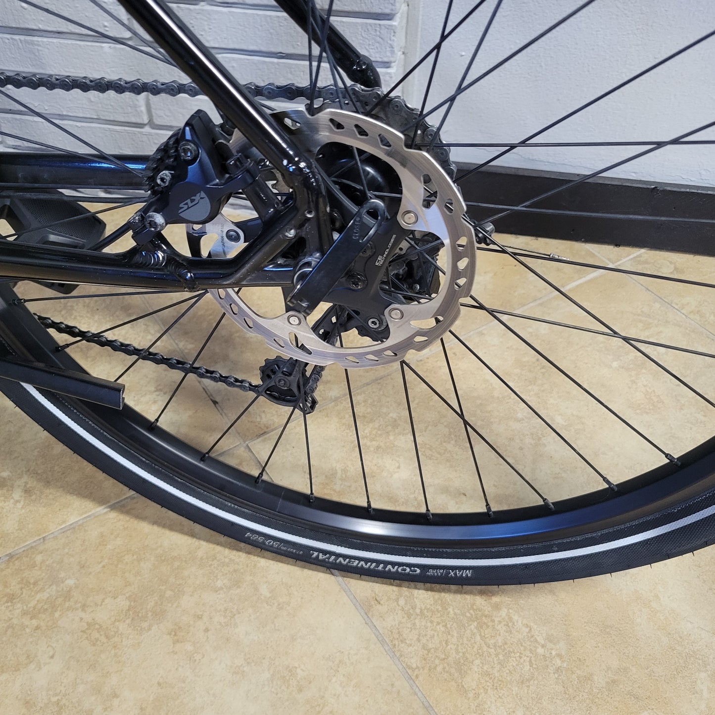 Specialized Roll Elite Custom Upgraded (Size Large)