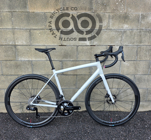 2023 Specialized S-Works Aethos (56cm) Dura-Ace Di2