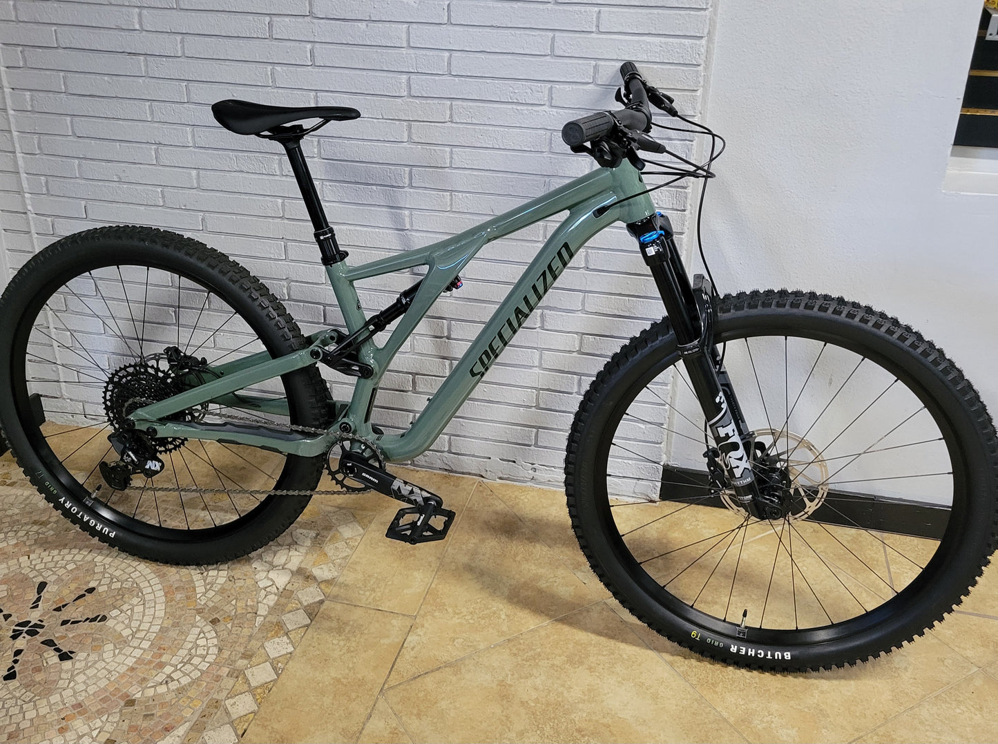 2023 Specialized Stumpjumper Comp Alloy 29 (s3 Medium)