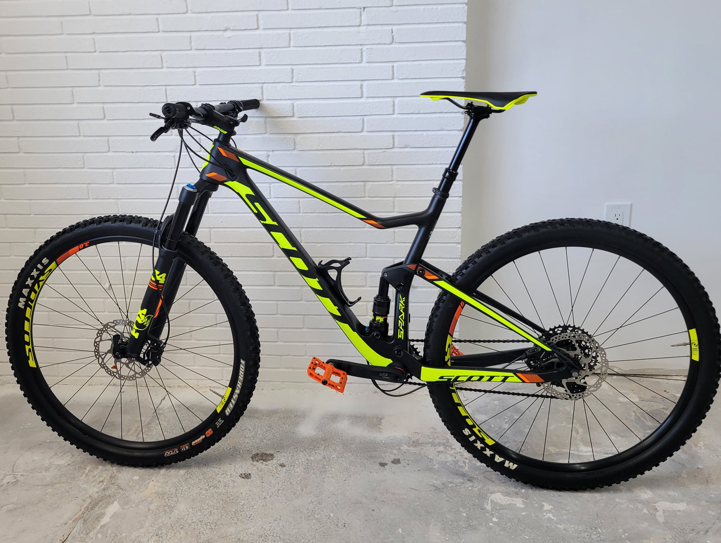 2017 Scott Spark 930 Carbon Large 29er