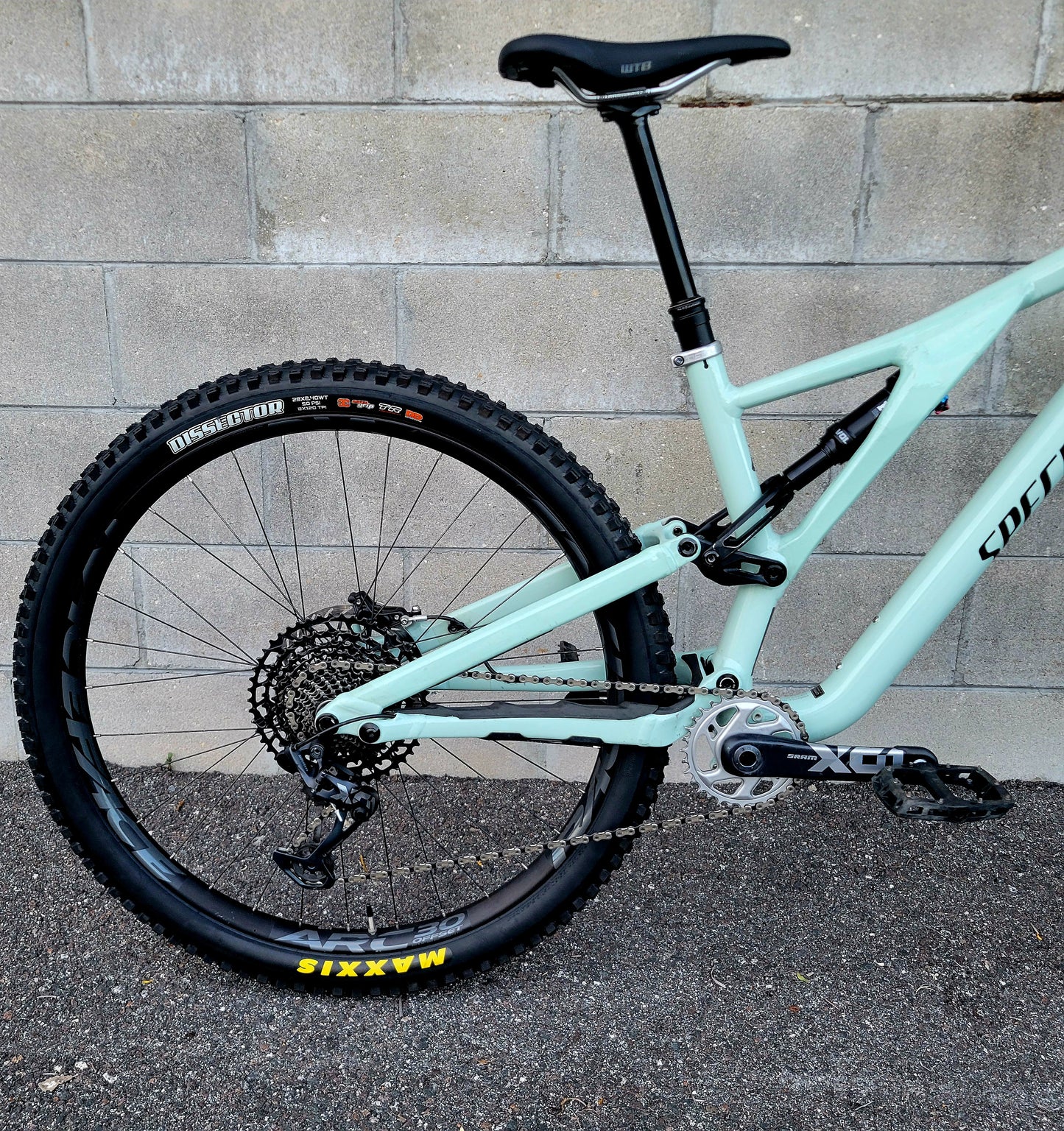 2022 Specialized Stumpjumper Alloy S4 Large - Upgraded