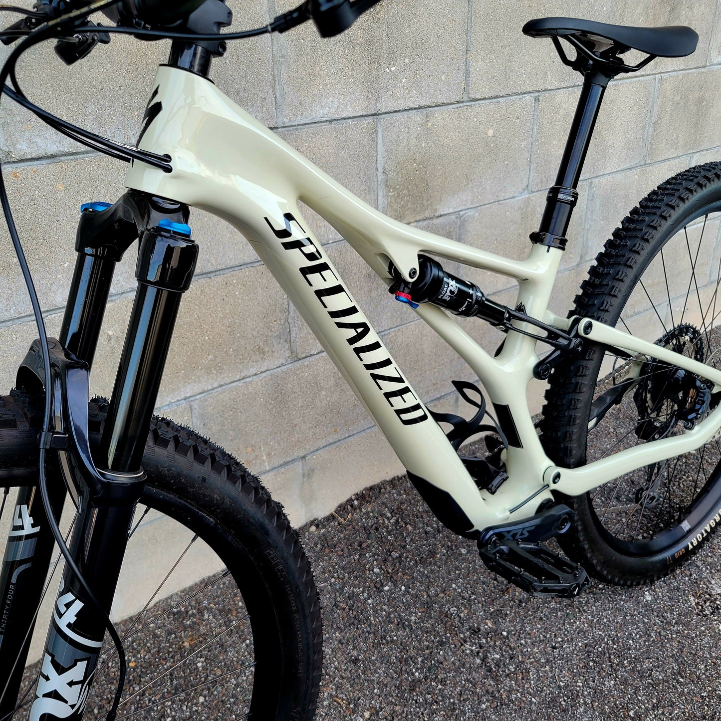 2022 Specialized Stumpjumper Carbon (S2 Small)