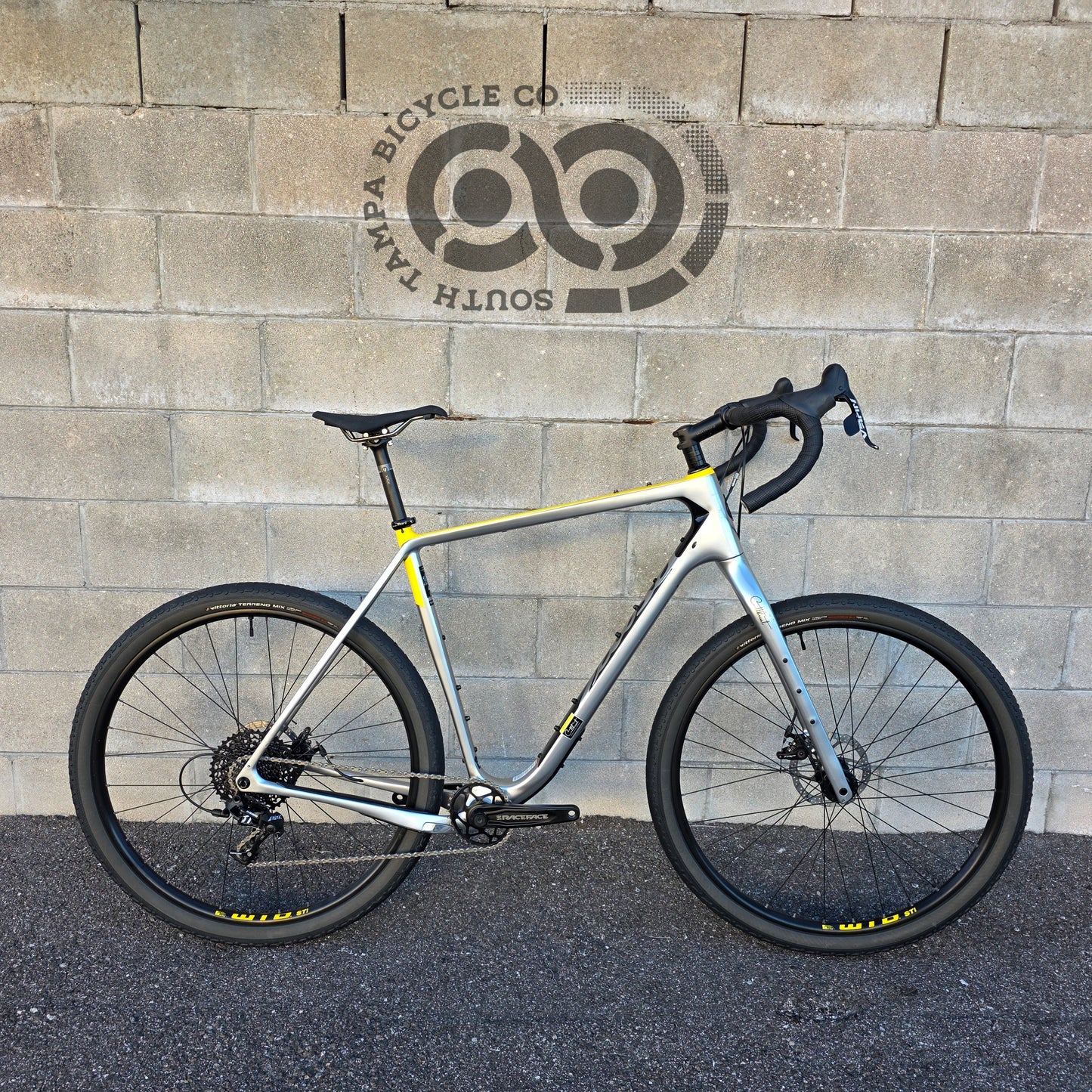 2021 Salsa Cutthroat Carbon Gravel Adventure Bike (60cm XL)