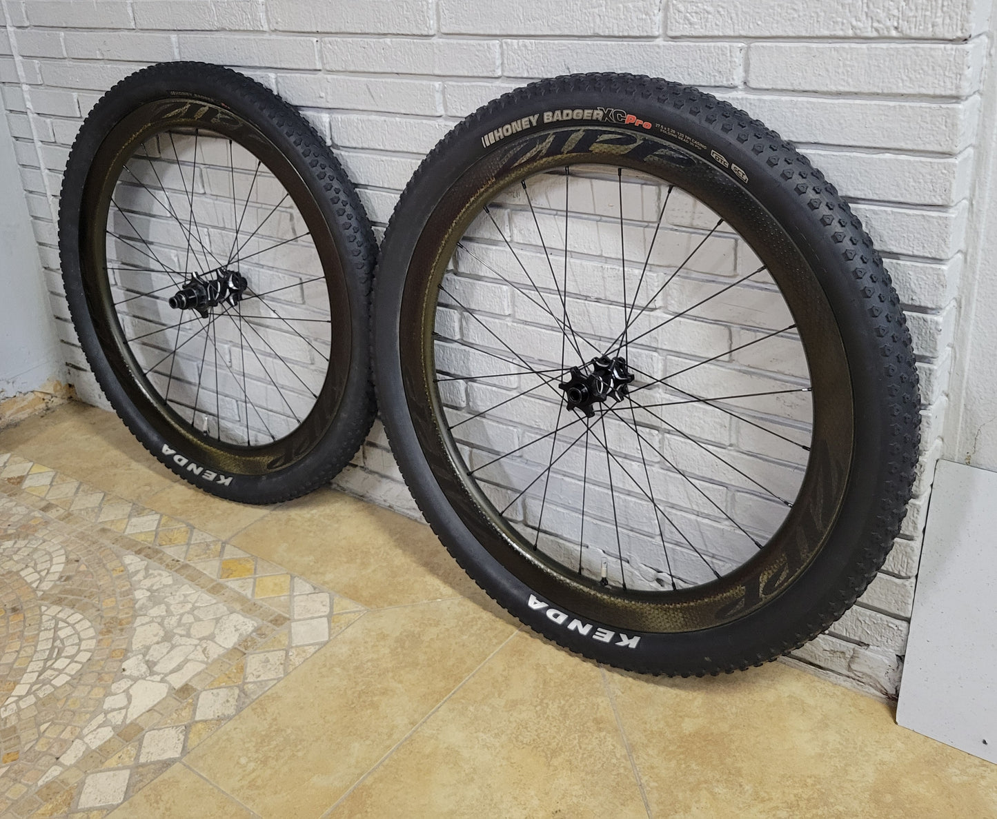 Zipp 303 Firecrest 650b Gravel Wheelset, XDR