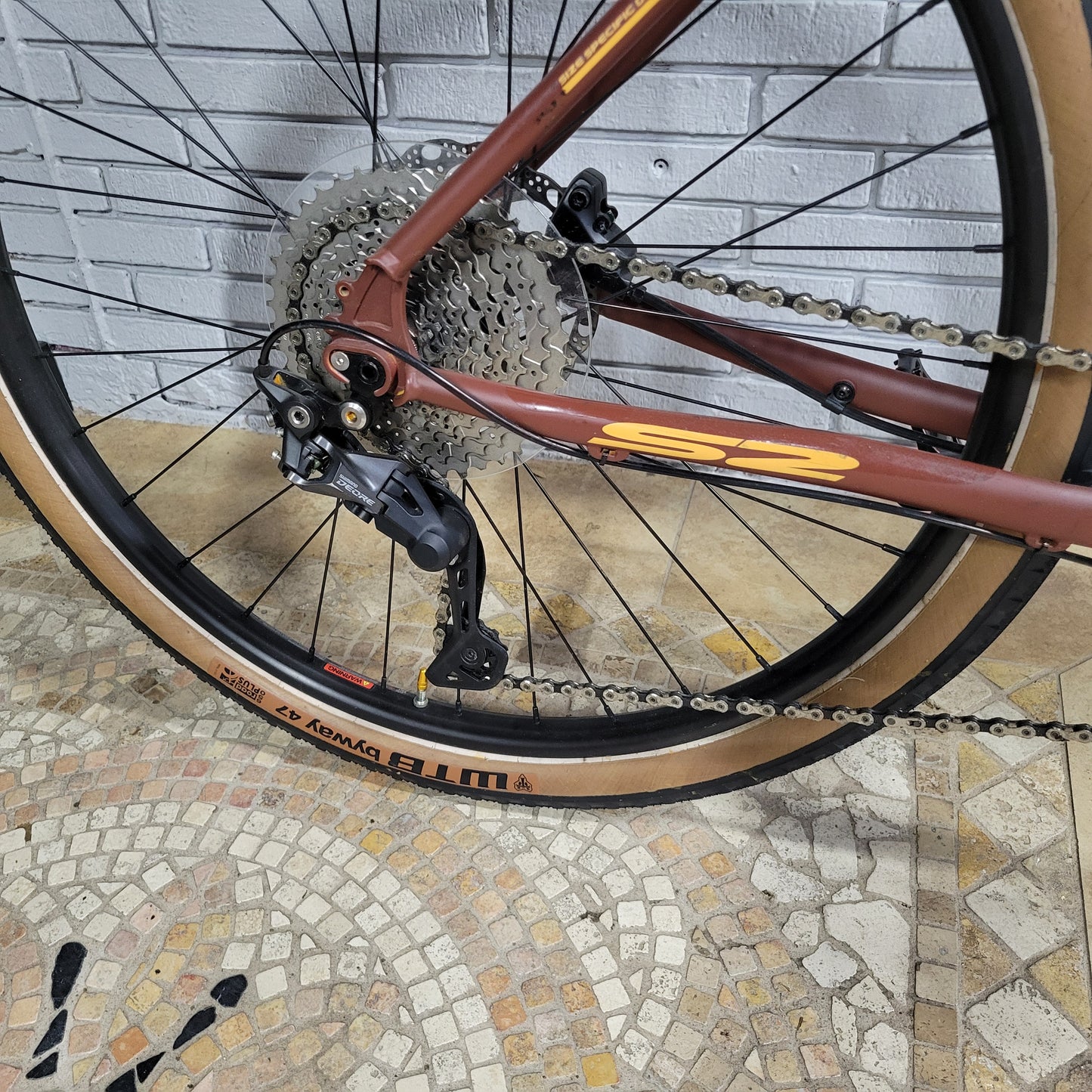 2021 Jamis Sequel S2 (Large 19") Gravel/ Adventure/ Urban Bike