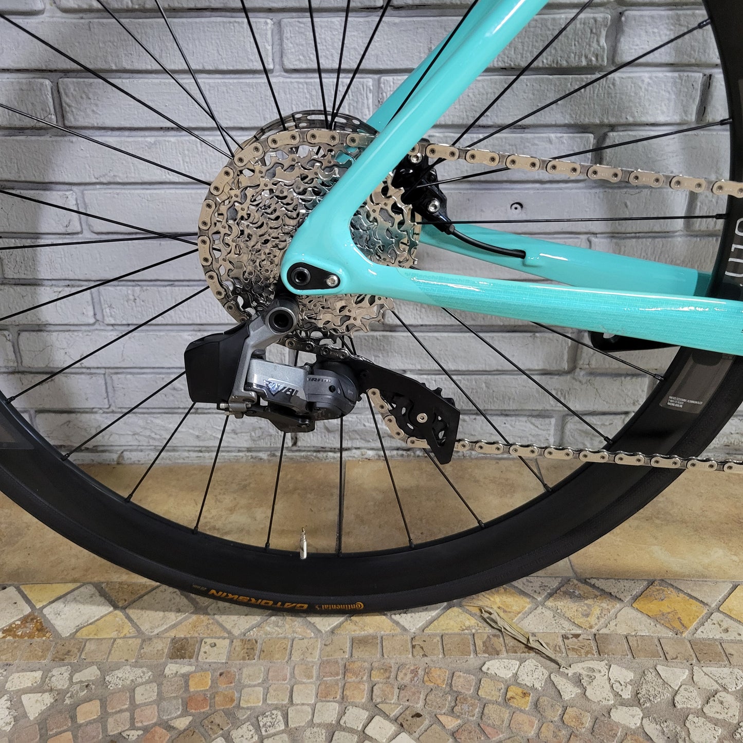 2022 Bianchi Sprint Disc 53cm Sram Rival AXS wireless
